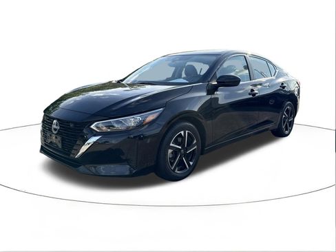 Used 2024 Nissan Sentra SV FWD image 7