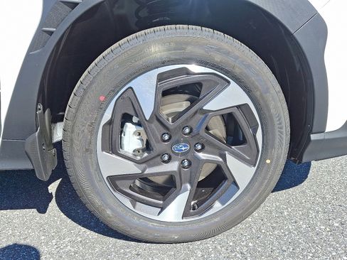 New 2025 Subaru Crosstrek 2.5i Limited image 9