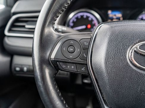 Used 2019 Toyota Camry SE image 21