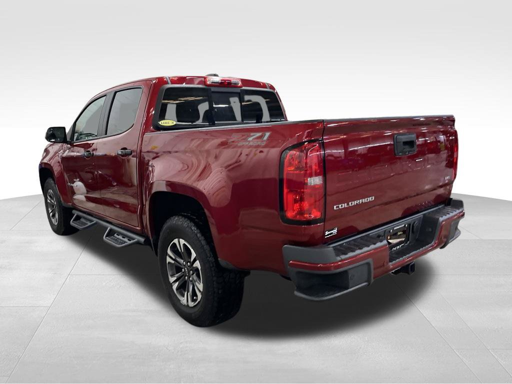 Used 2021 Chevrolet Colorado Z71 AWD/4WD image 3