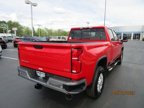 Certified 2024 Chevrolet Silverado 3500 LTZ w/ LTZ Premium Package image 5