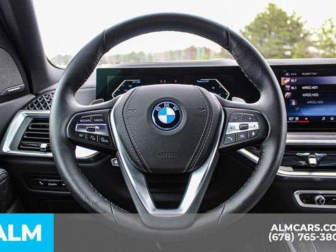 Used 2026 BMW X5 xDrive50e w/ Executive Package image 23