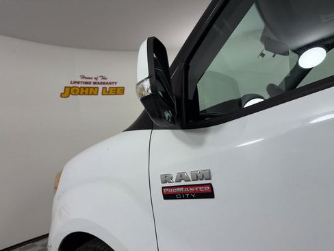 Used 2015 RAM ProMaster City Tradesman SLT w/ Rear Back-up Camera Group FWD image 13