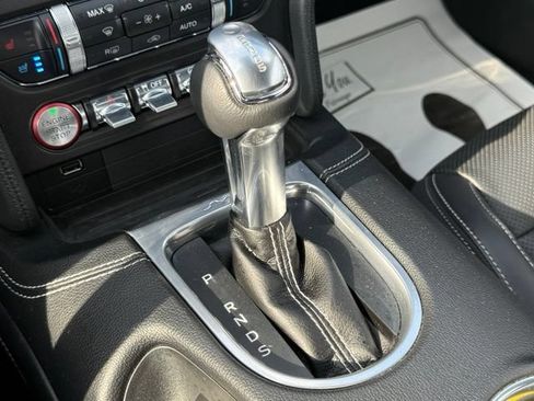 Used 2022 Ford Mustang GT Premium w/ Equipment Group 401A RWD image 28