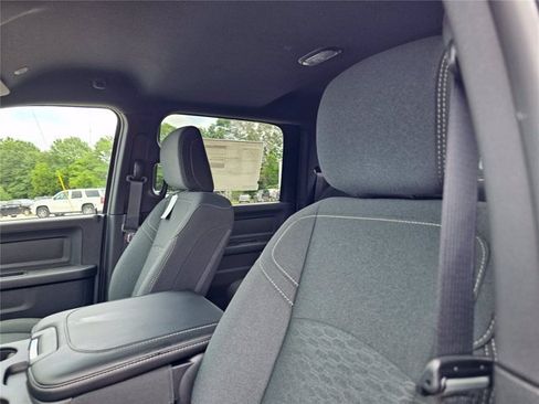 New 2026 RAM 2500 Tradesman AWD/4WD image 43