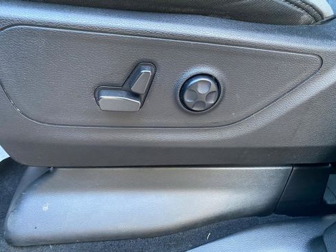 Used 2021 RAM 1500 Big Horn image 19