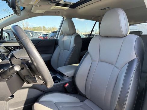 Used 2022 Subaru Outback Limited image 12