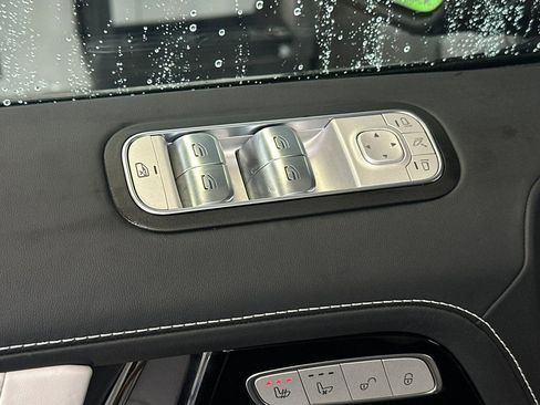 Used 2025 Mercedes-Benz G 63 AMG 4MATIC image 28