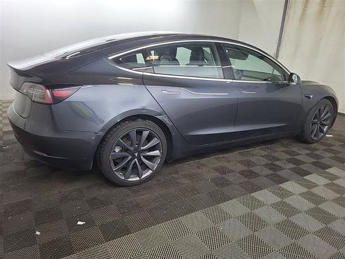Used 2018 Tesla Model 3 Long Range image 5