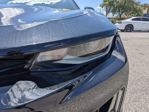 Used 2017 Chevrolet Camaro ZL1 RWD image 9