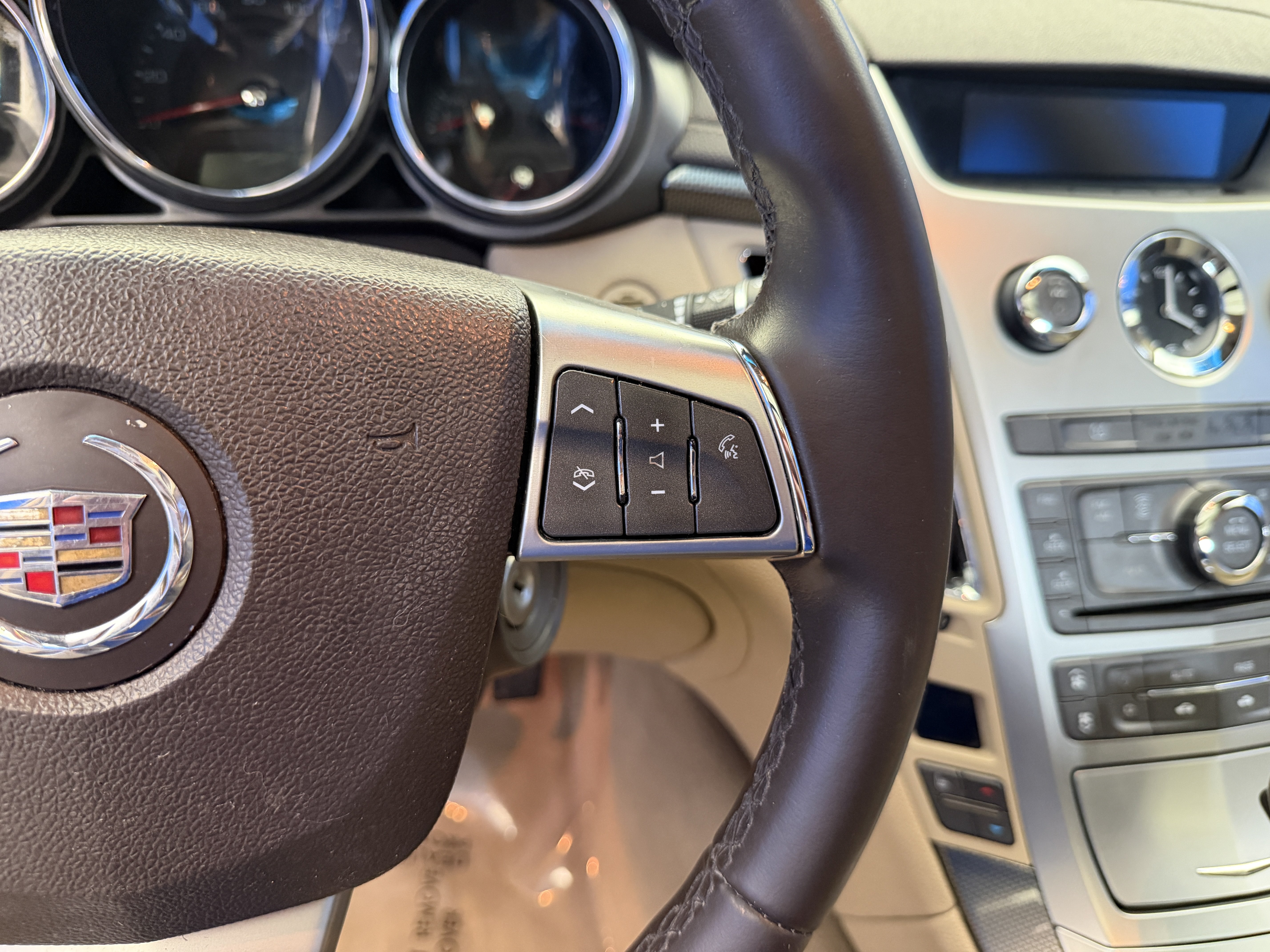 Used 2010 Cadillac CTS Performance RWD image 16