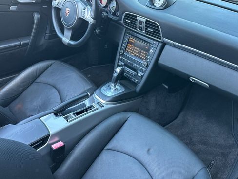 Used 2009 Porsche 911 Carrera S RWD image 18