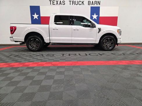 Used 2022 Ford F150 XLT w/ Equipment Group 302A High image 9