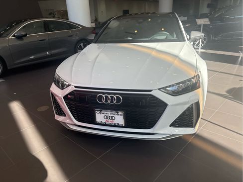 New 2025 Audi RS 7 Performance image 2