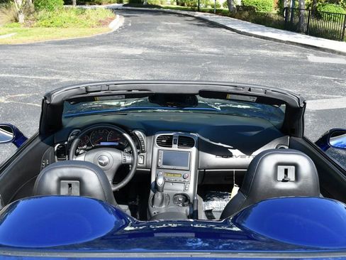 Used 2007 Chevrolet Corvette Convertible w/ Preferred Equipment Group RWD image 49
