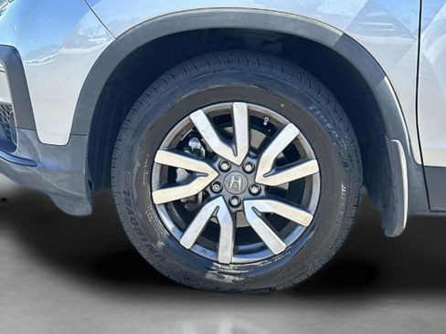 Used 2021 Honda Pilot EX image 27