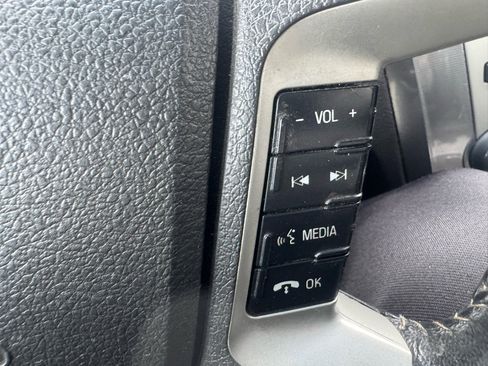 Used 2011 Ford Fusion SEL w/ 301A Rapid Spec Order Code image 18