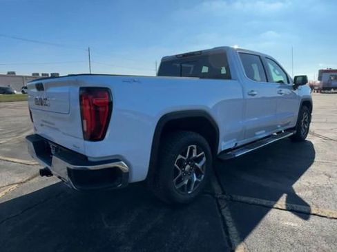 New 2026 GMC Sierra 1500 SLT w/ SLT Premium Plus Package image 8