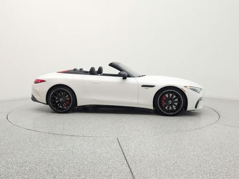 Certified 2022 Mercedes-Benz SL 55 AMG 4MATIC image 4