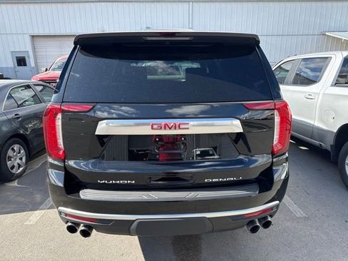 Certified 2021 GMC Yukon Denali w/ Denali Premium Package AWD/4WD image 4