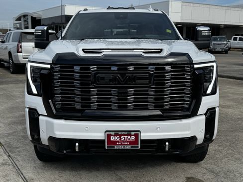 Used 2025 GMC Sierra 2500 Denali Ultimate w/ Max Trailering Package AWD/4WD image 3