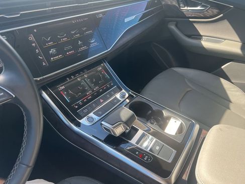 Used 2021 Audi Q8 Premium Plus w/ Premium Plus Package image 36