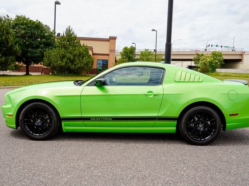Used 2014 Ford Mustang Coupe w/ FP6 Appearance Package RWD image 7