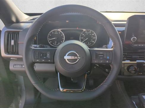 Used 2025 Nissan Pathfinder Rock Creek image 22
