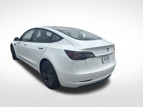 Used 2023 Tesla Model 3 Standard Range RWD image 3