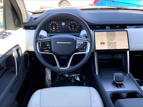 Certified 2024 Land Rover Discovery Sport S image 5
