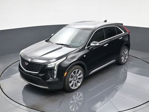 Used 2023 Cadillac XT4 Premium Luxury image 25