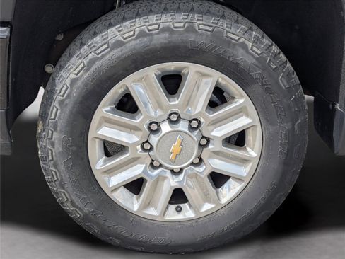 Used 2024 Chevrolet Silverado 2500 High Country w/ Technology Package AWD/4WD image 41