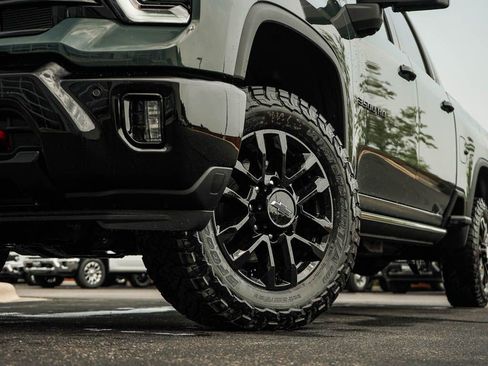 New 2026 Chevrolet Silverado 3500 LTZ w/ LTZ Plus Package AWD/4WD image 6