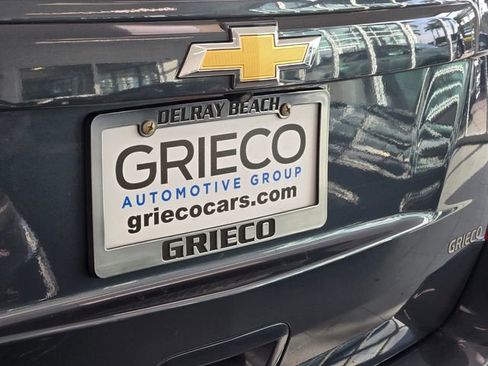 Certified 2022 Chevrolet Trax LT w/ LT Convenience Package image 9