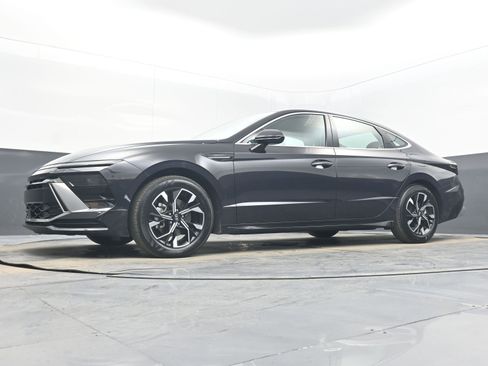 Used 2025 Hyundai Sonata SEL image 23