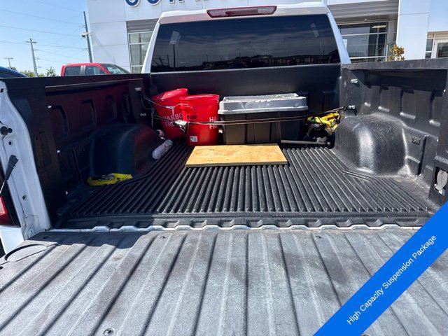 Used 2023 GMC Sierra 1500 Elevation w/ X31 Off-Road Package AWD/4WD image 8
