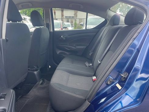 Used 2018 Nissan Versa SV w/ SV Special Edition Package FWD image 8