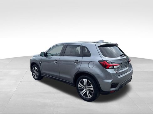 Used 2024 Mitsubishi Outlander Sport ES AWD/4WD image 3