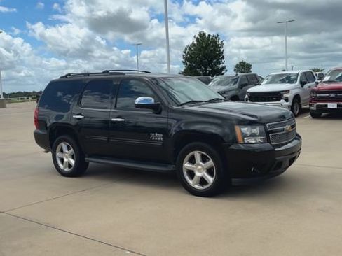 Used 2012 Chevrolet Tahoe LT w/ Texas Edition RWD image 2