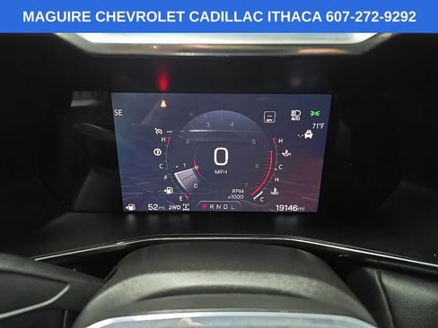 Used 2023 GMC Canyon Elevation w/ Elevation Premium Package AWD/4WD image 21