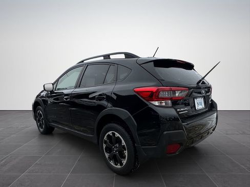Used 2022 Subaru Crosstrek 2.0i image 4