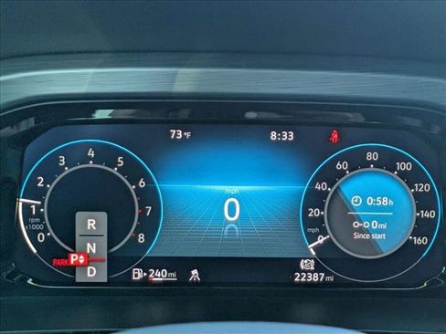 Used 2024 Volkswagen Atlas Cross Sport SE FWD image 10