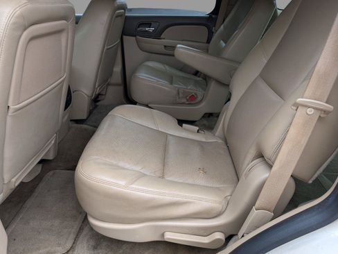 Used 2013 Chevrolet Tahoe LTZ AWD/4WD image 31