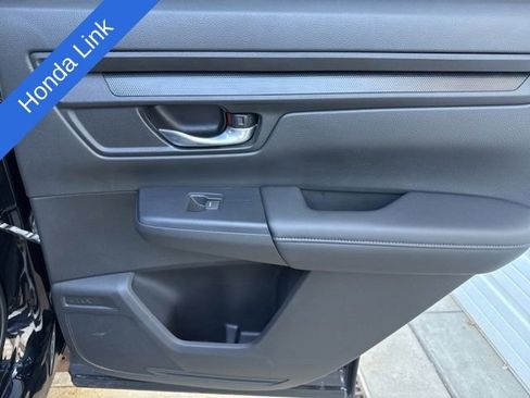 Used 2024 Honda CR-V LX image 17
