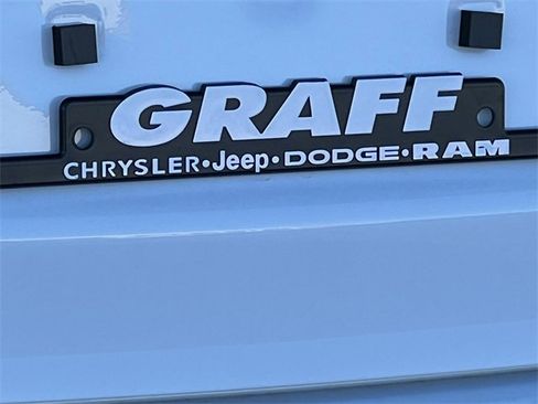 New 2025 Jeep Grand Cherokee L Laredo w/ Luxury Tech Group I image 49