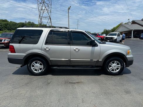 Used 2006 Ford Expedition XLT AWD/4WD image 5