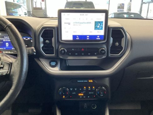 Used 2023 Ford Bronco Sport Outer Banks w/ Tech Package AWD/4WD image 17