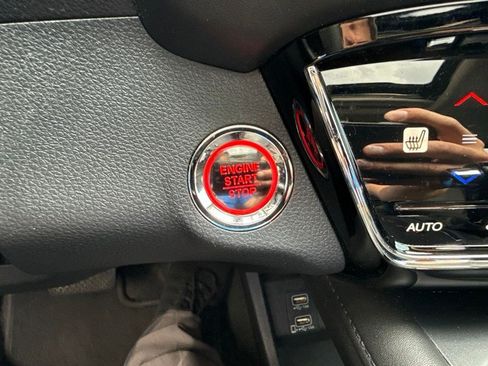 Used 2022 Honda HR-V EX image 13