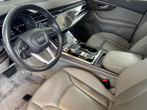Used 2021 Audi Q7 3.0T Premium Plus w/ Premium Plus Package AWD/4WD image 11