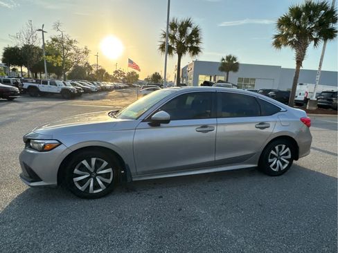 Used 2022 Honda Civic LX image 12